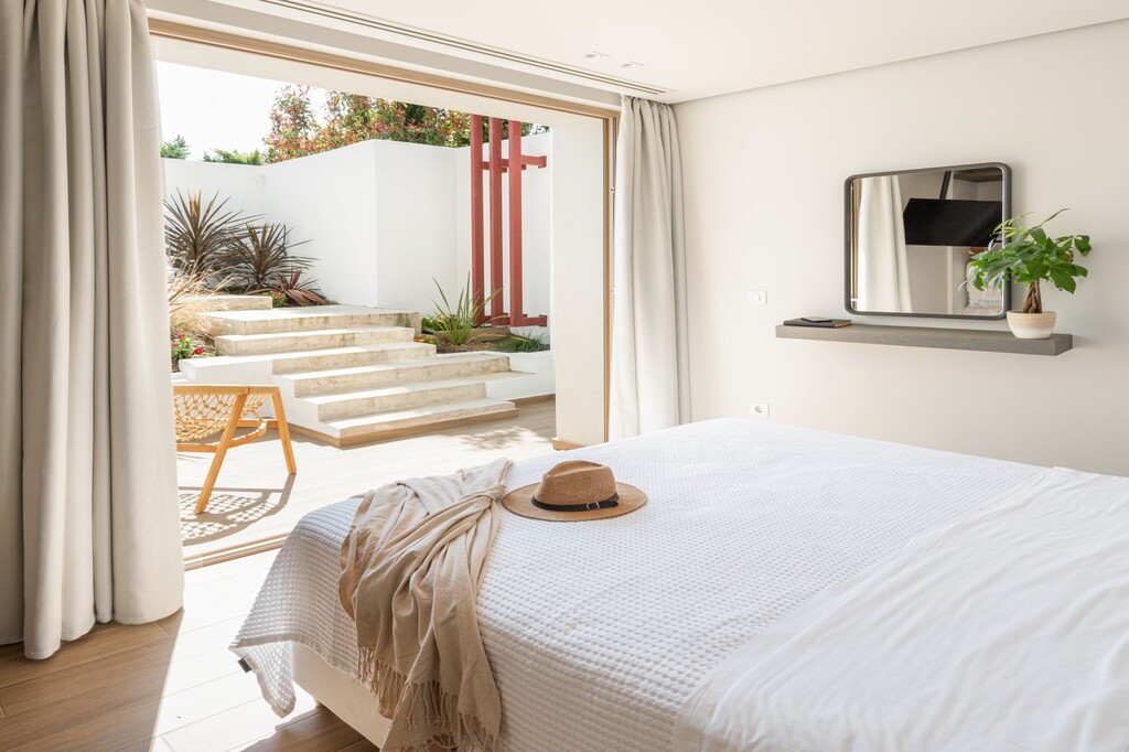 Luria Homes_villaC_semibase_room2_a
