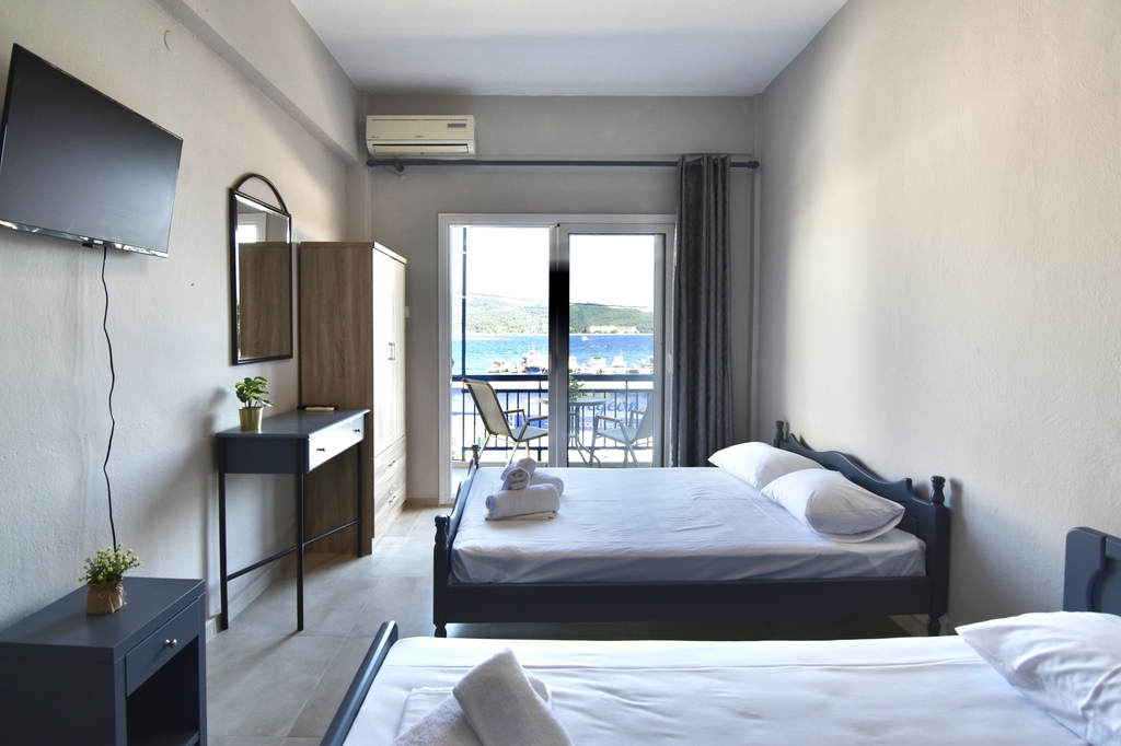Porto Blue Studios, Villa4you, Neos Marmaras, Sithonia, Halkidiki, Greece, 01