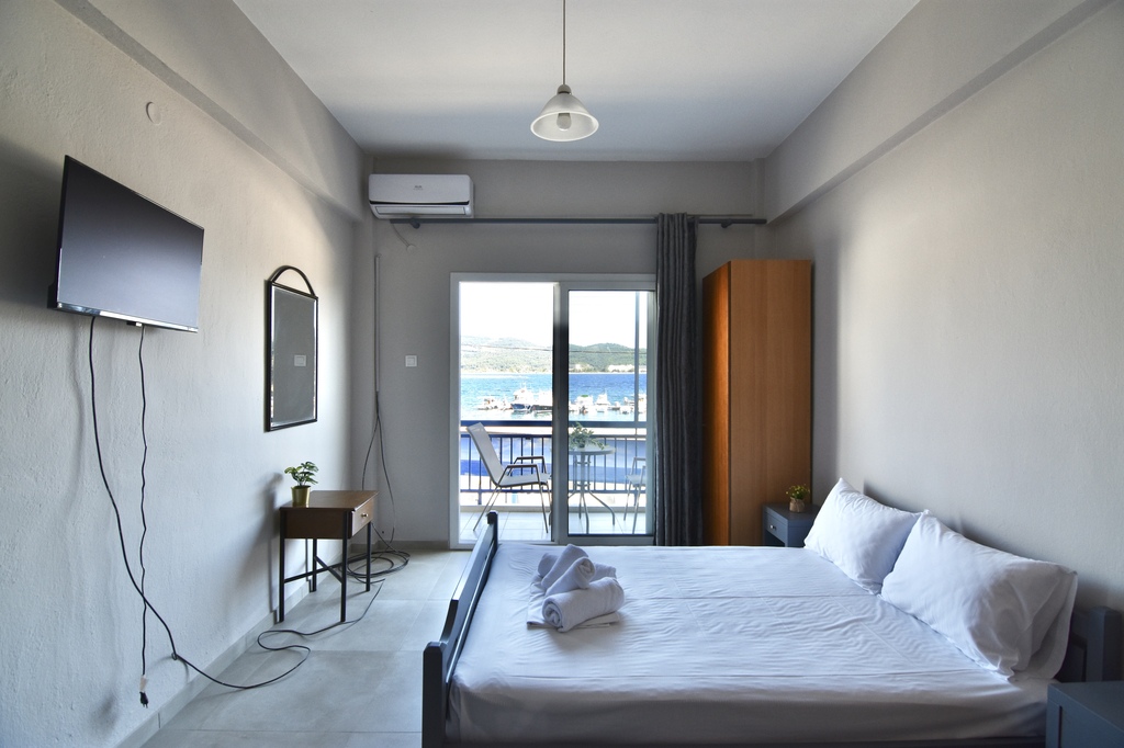 Porto Blue Studios, Villa4you, Neos Marmaras, Sithonia, Halkidiki, Greece, 11